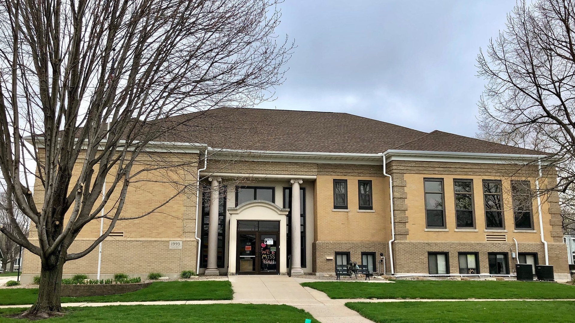 manchester public library building